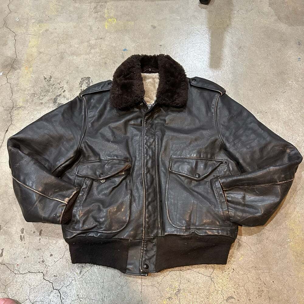 Vintage Schott NYC Men's Aviator
Bomber Fur Lined Leather Flight
Jacket Size 40